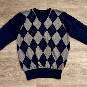 Turtleson Classic V-Neck Merino Wool Argyle Sweater - Navy and Gray - Large